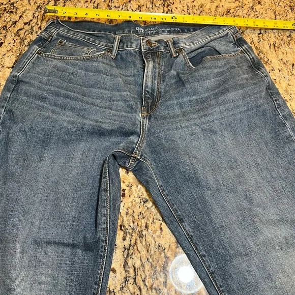 Gap distressed Classic Blue Men's Jeans relaxed fit 36/30 - Picture 5 of 13